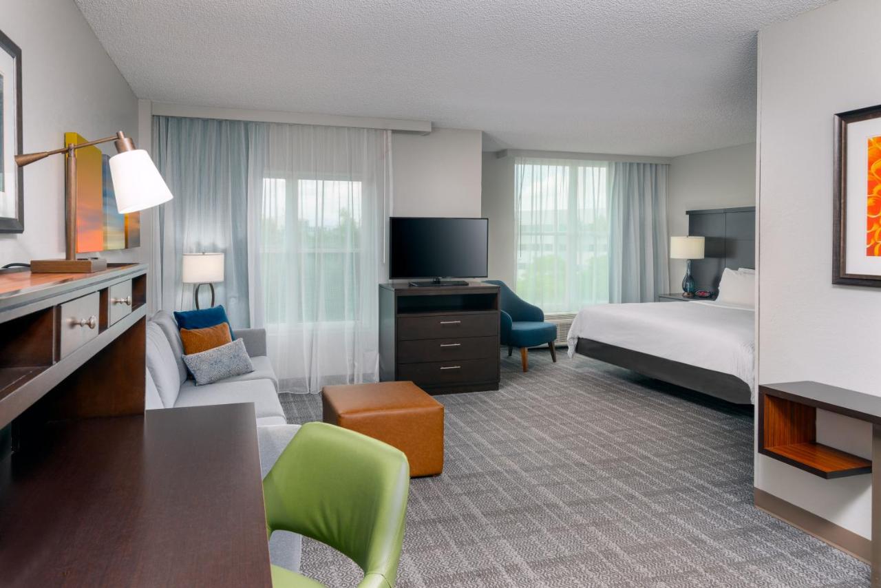 | Staybridge Suites Miami Doral Area, an IHG Hotel