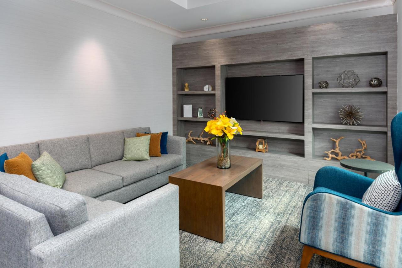 | Staybridge Suites Miami Doral Area, an IHG Hotel