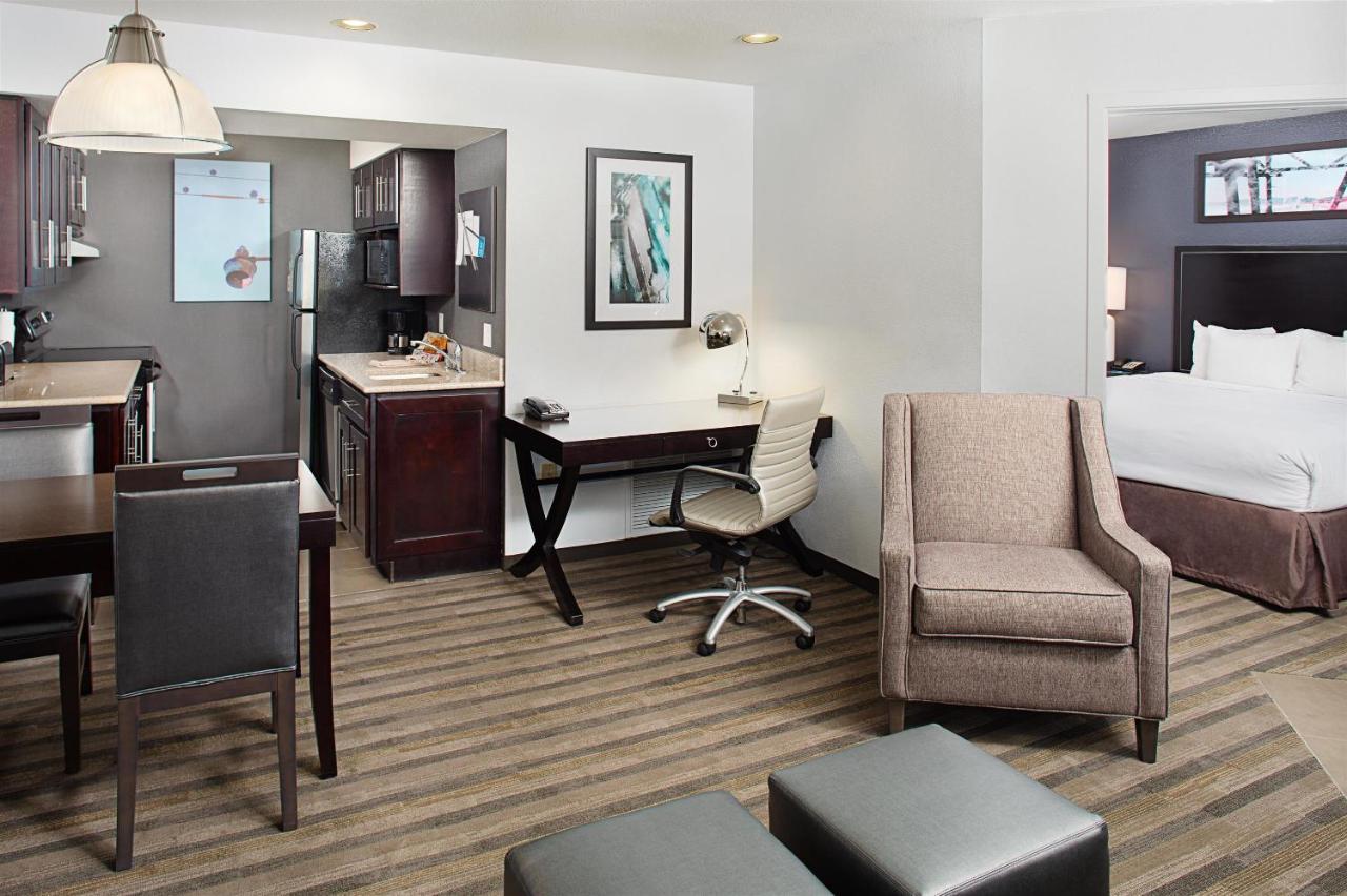 One Bedroom Suite with King Bed at HYATT house Belmont/Redwood Shores