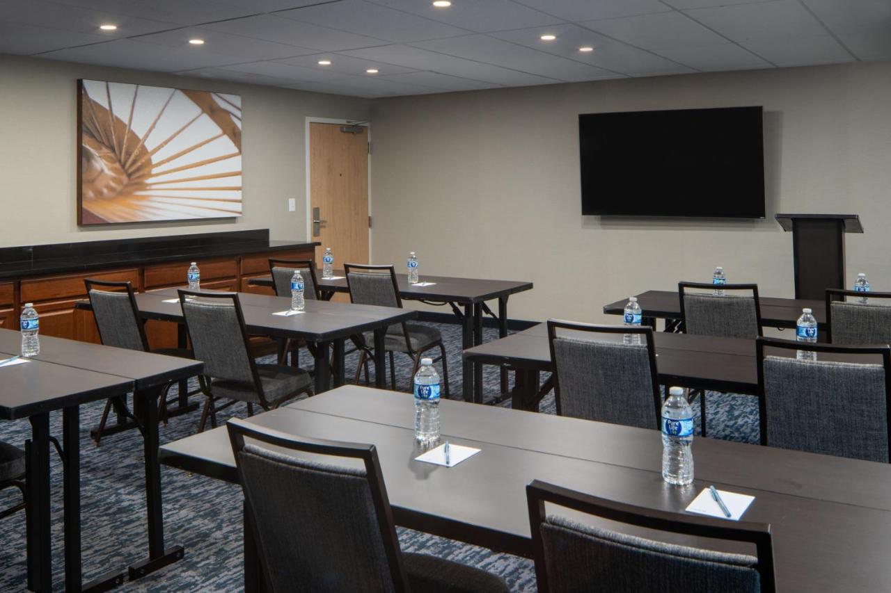 | Fairfield Inn & Suites by Marriott Ft. Myers/Cape Coral