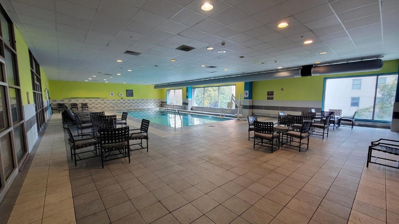| Crowne Plaza Hotel Harrisburg-Hershey, an IHG Hotel