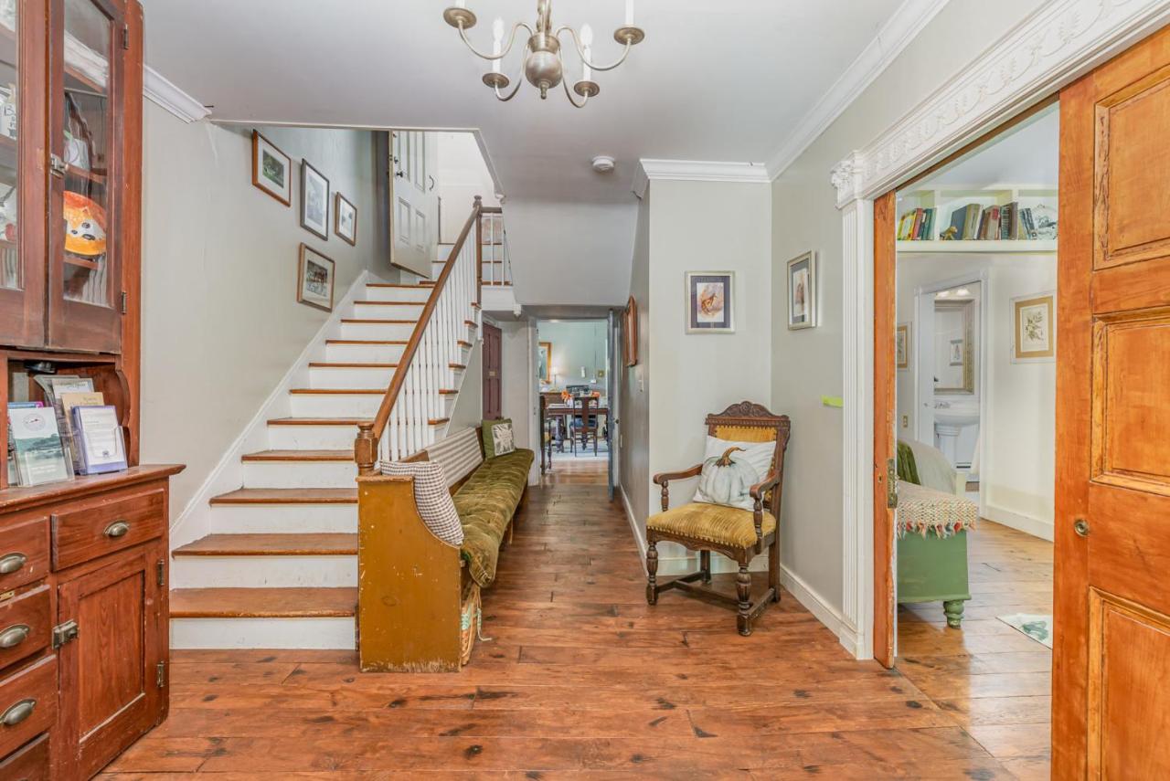 | Fallen Tree Farm Bed and Breakfast