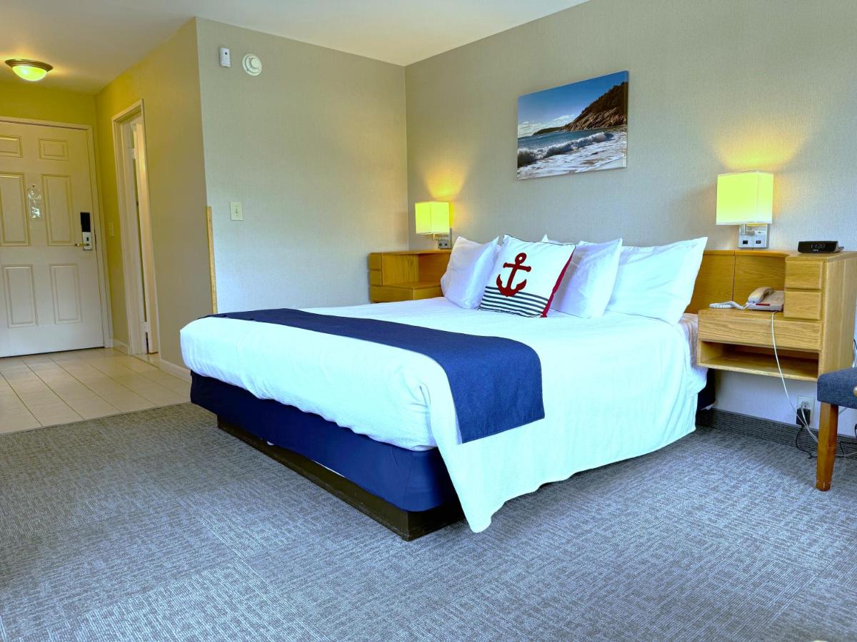 | Atlantic Eyrie Lodge