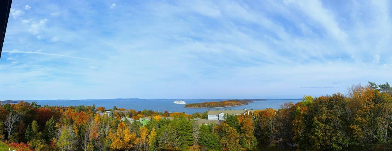 | Atlantic Eyrie Lodge