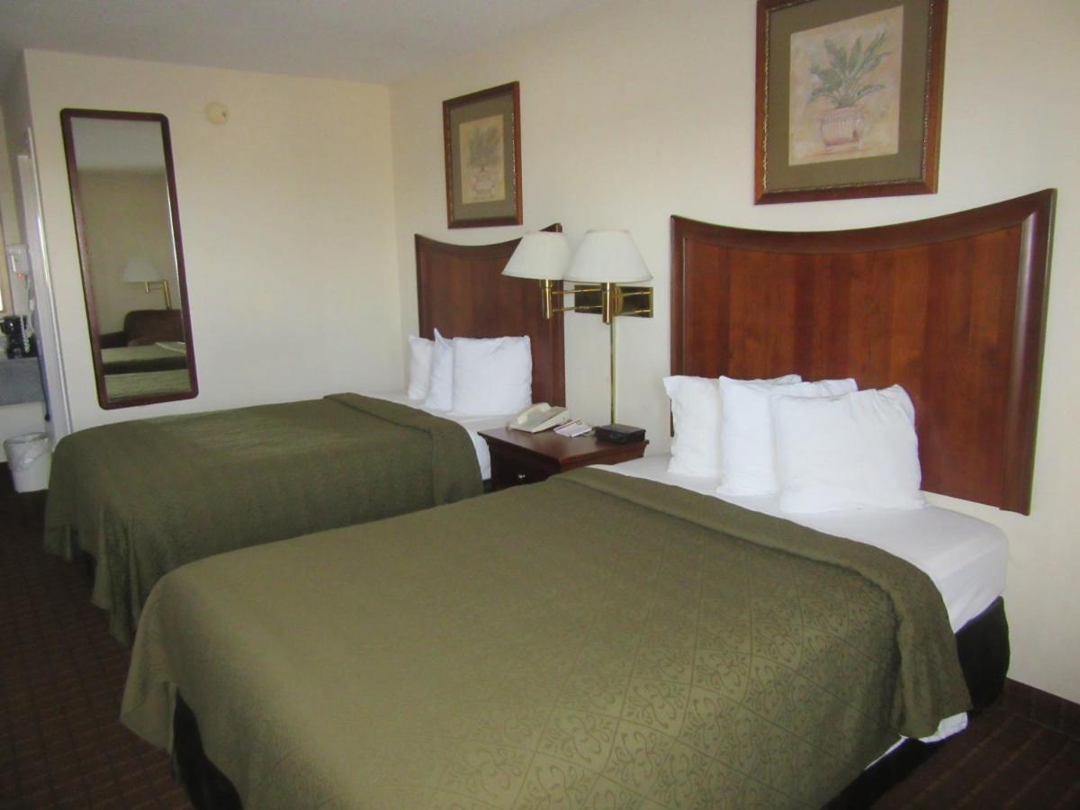 Double Room with Two Double Beds - Smoking at Quality Inn Fort Jackson