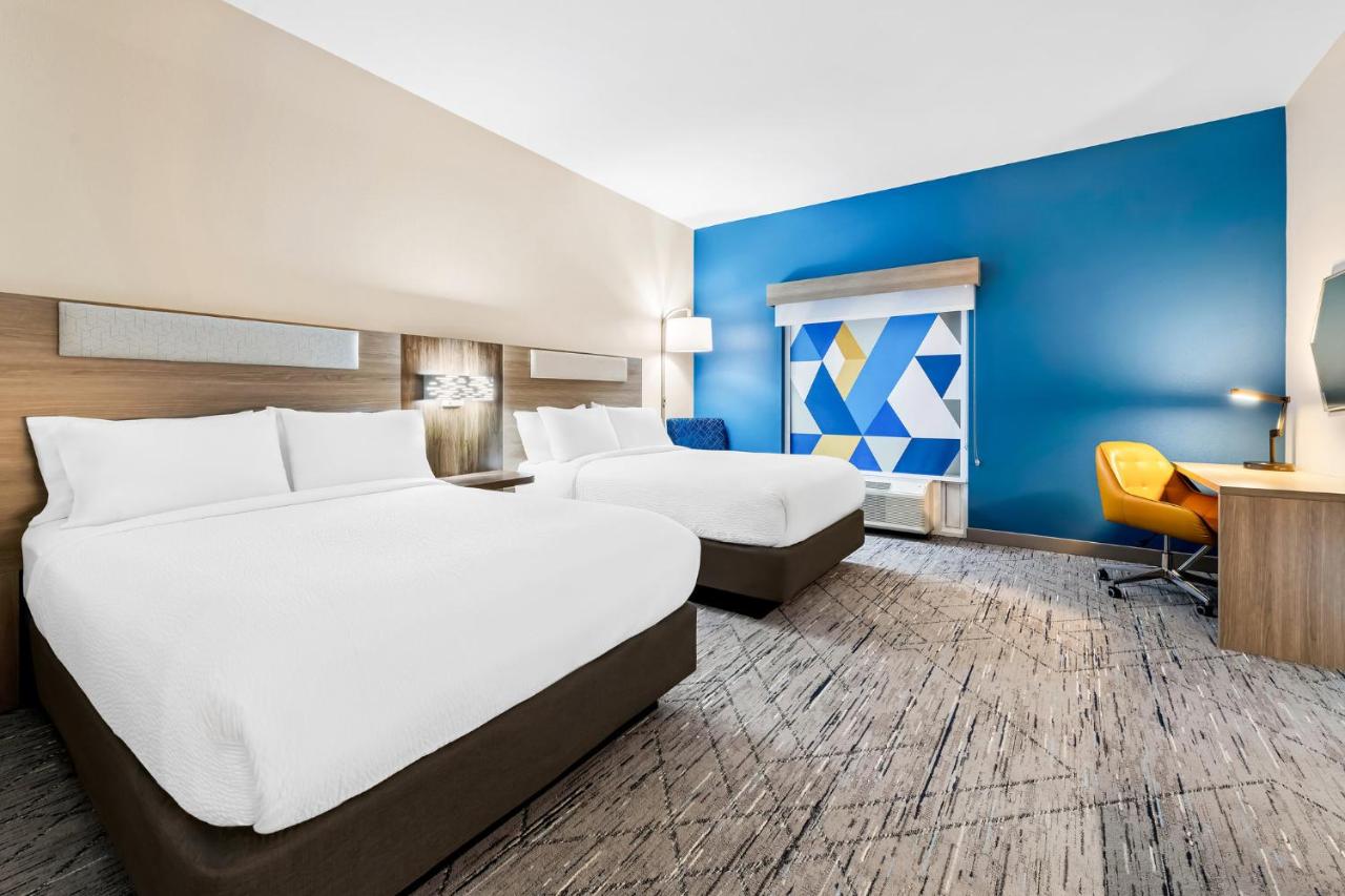 | Holiday Inn Express & Suites Sylva / Dillsboro, an IHG Hotel