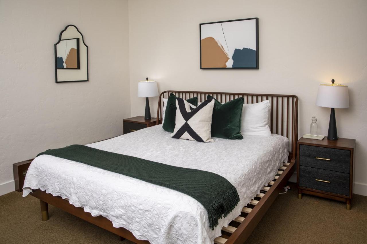 Junior Suite at Washington Square Inn