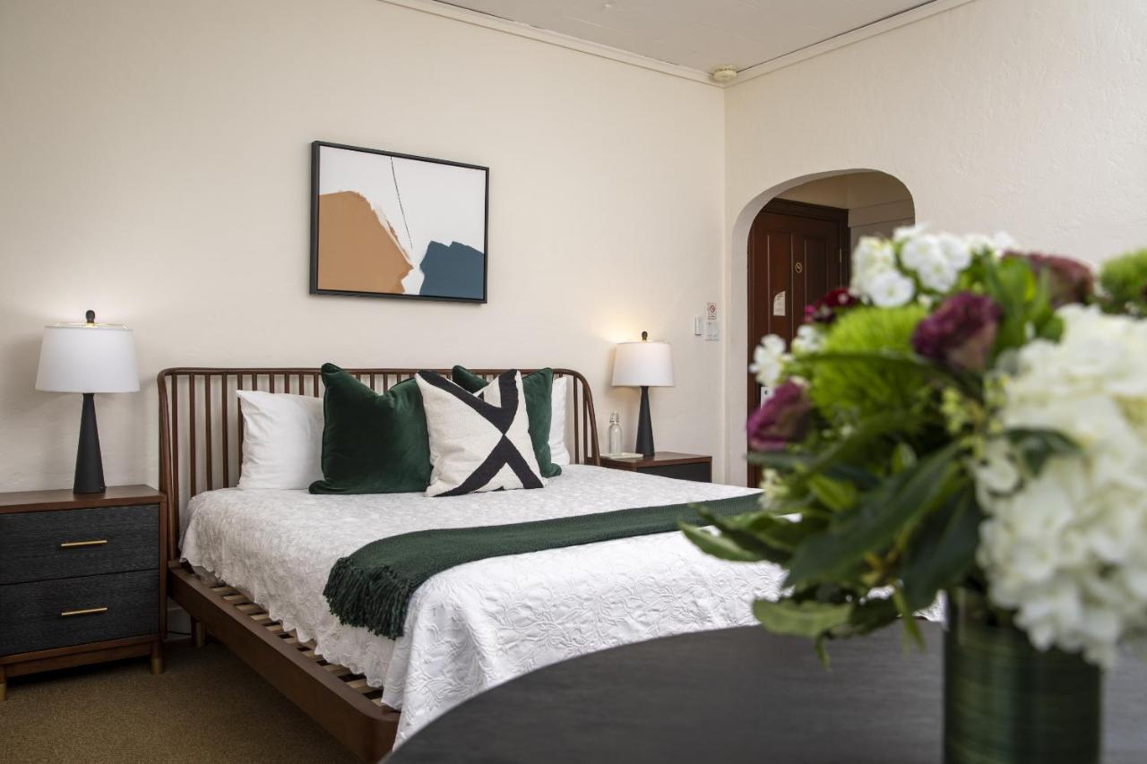 Junior Suite at Washington Square Inn