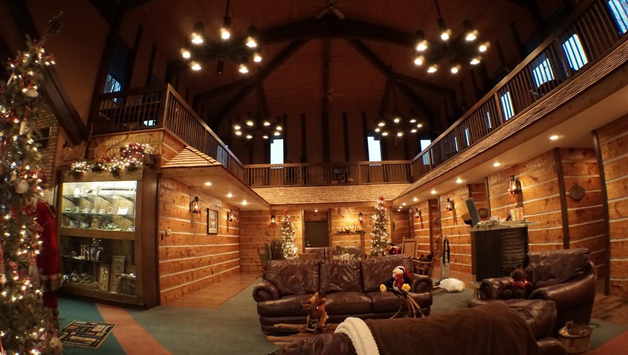 | RiverBank Lodge