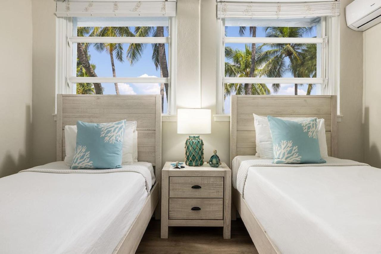 Apartment with Sea View at La Jolla Resort