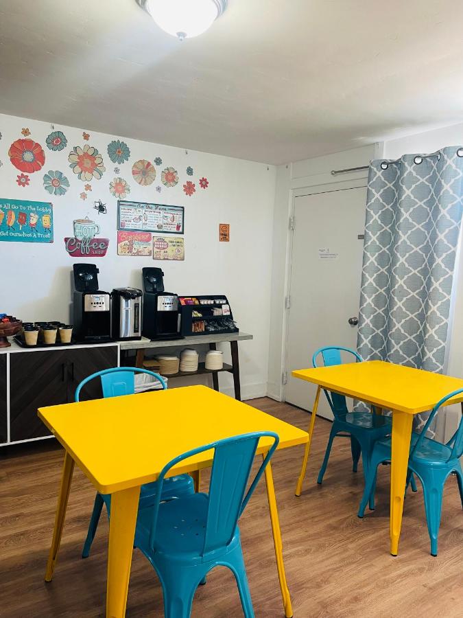  | Blue Sage Inn & Suites