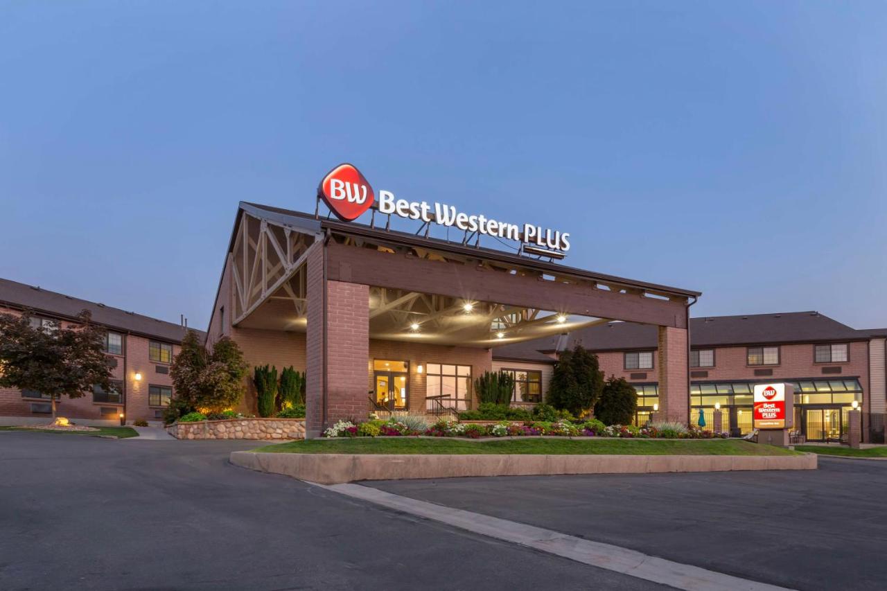 Best Western Plus Cottontree Inn