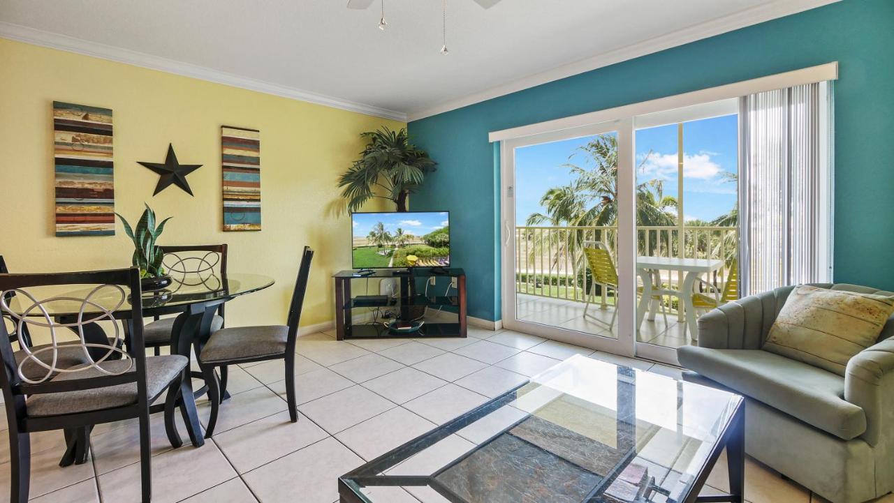  | South Beach Condo Hotel