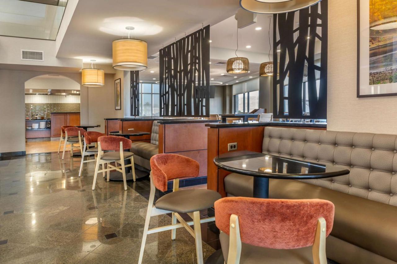 | Drury Inn & Suites St. Louis-Southwest