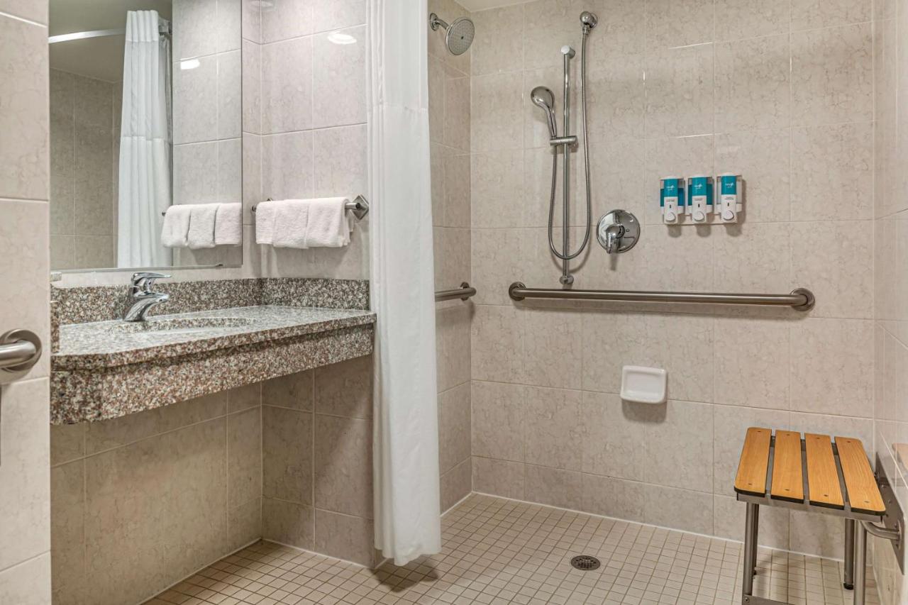 | Drury Inn & Suites St. Louis-Southwest