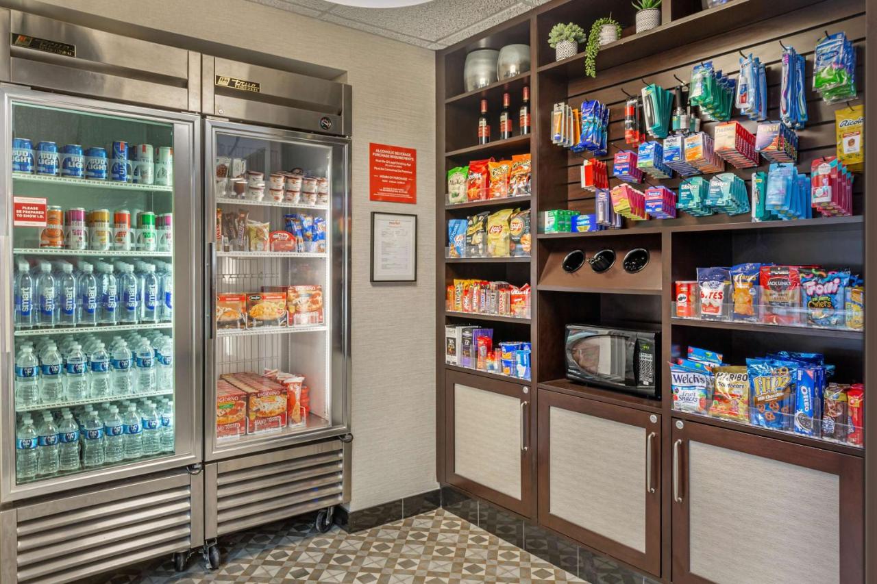 | Drury Inn & Suites St. Louis-Southwest