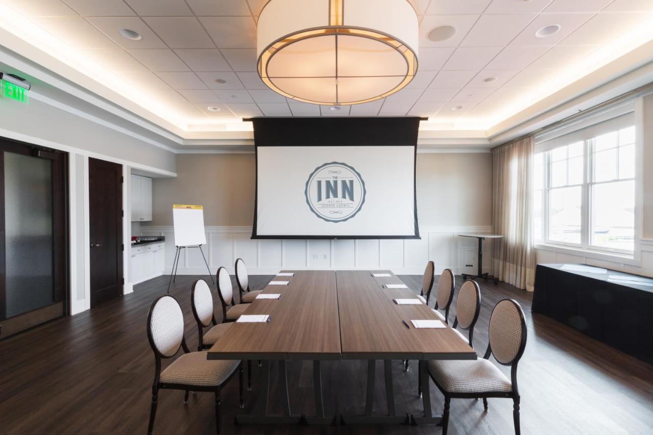 | The Inn At Harbor Shores