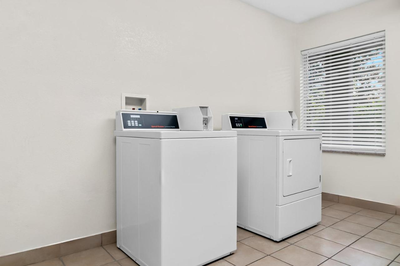 | Baymont by Wyndham Auburn Hills