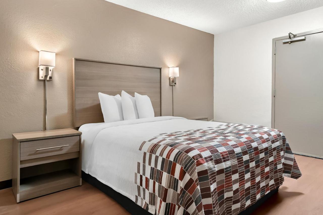 | Baymont by Wyndham Auburn Hills