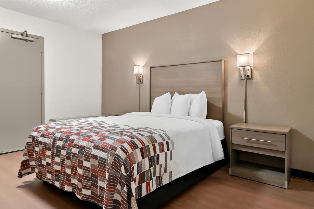| Baymont by Wyndham Auburn Hills