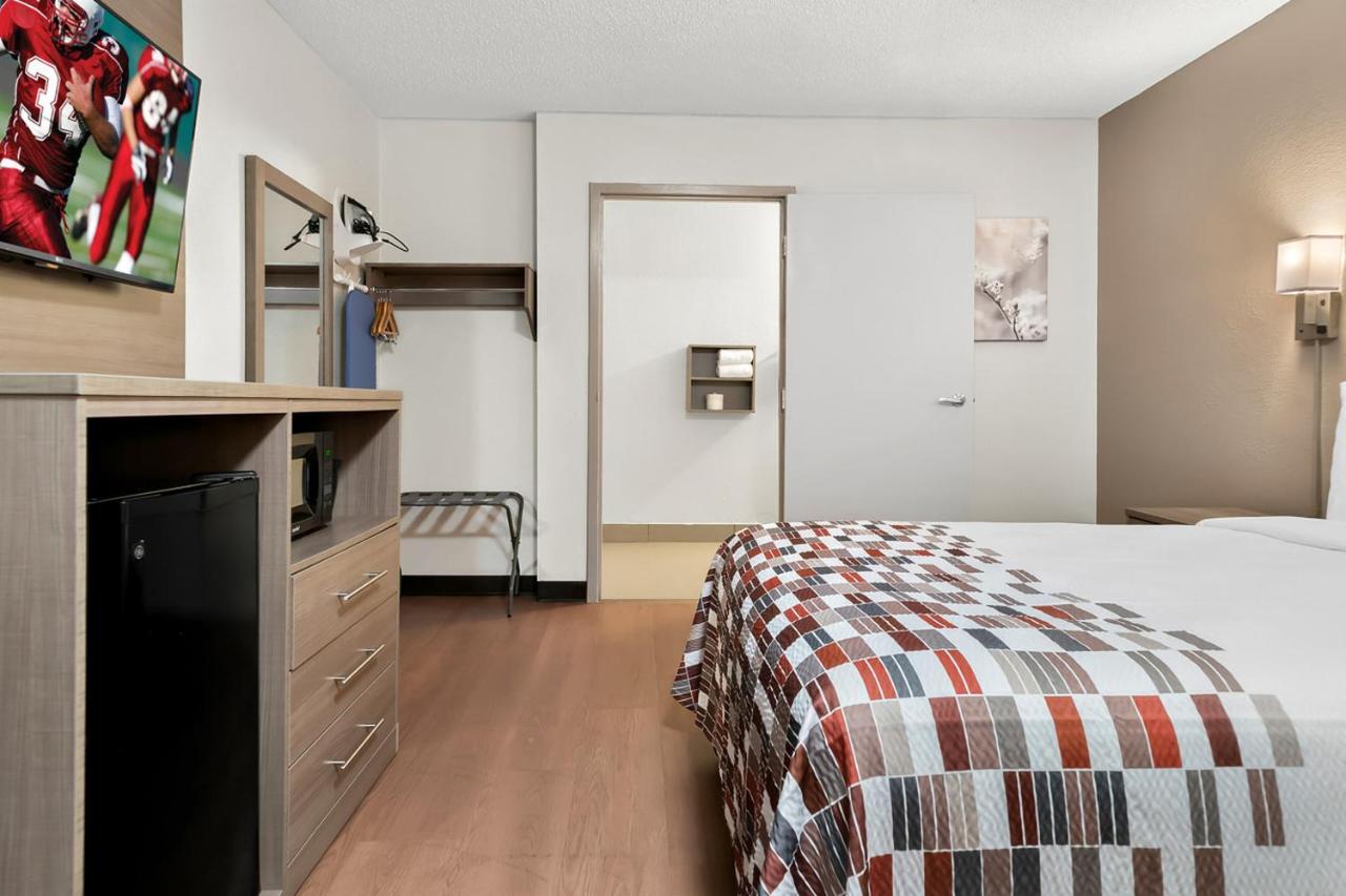| Baymont by Wyndham Auburn Hills