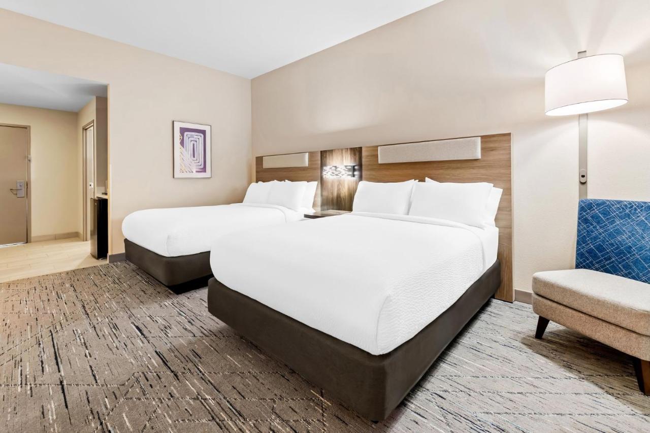 | Holiday Inn Express & Suites Sylva / Dillsboro, an IHG Hotel
