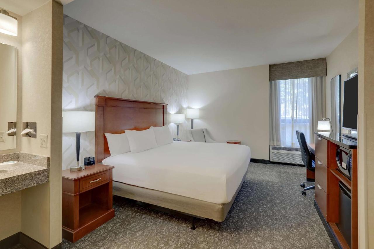 Deluxe King Room - Accessible, Roll-in Shower at Drury Inn & Suites Charlotte University Place