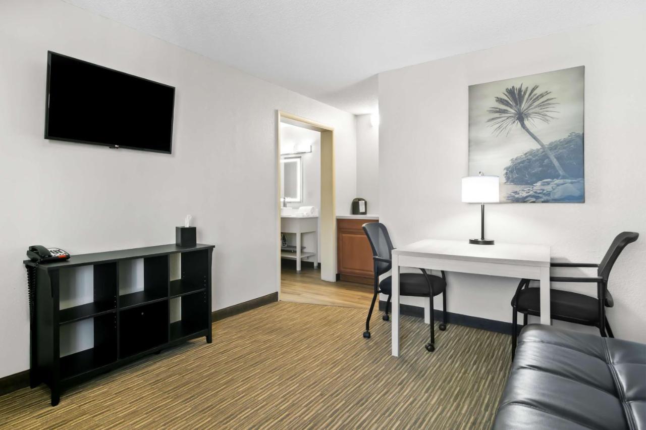  | Best Western The Oasis at Joplin