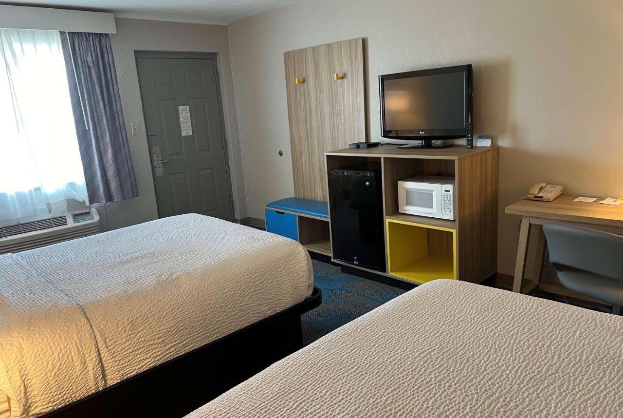 Deluxe Double Room with Two Double Beds - Non-Smoking at Days Inn by Wyndham Hays