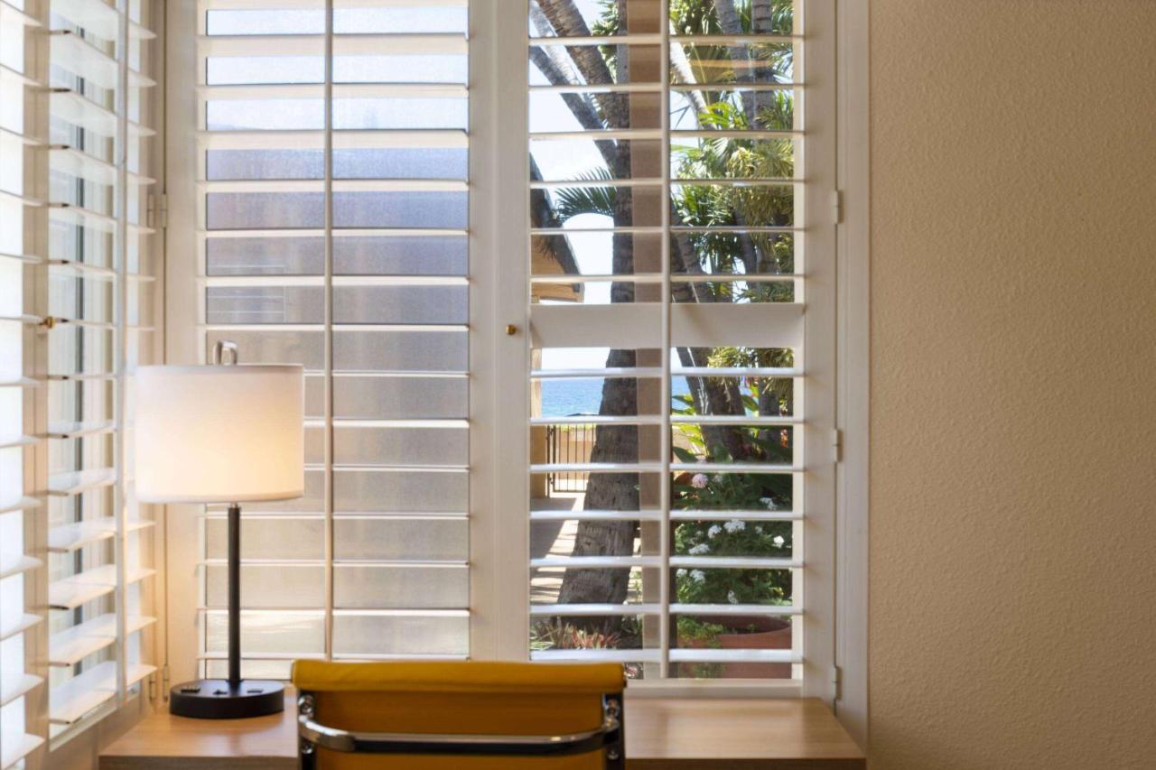 | Days Inn by Wyndham Maui Oceanfront