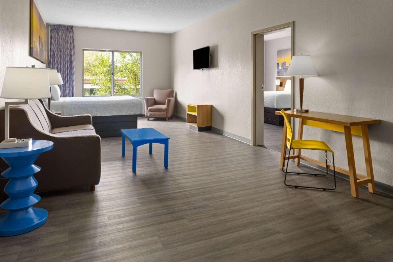Superior King Suite - Non-Smoking at Days Inn & Suites by Wyndham Albany