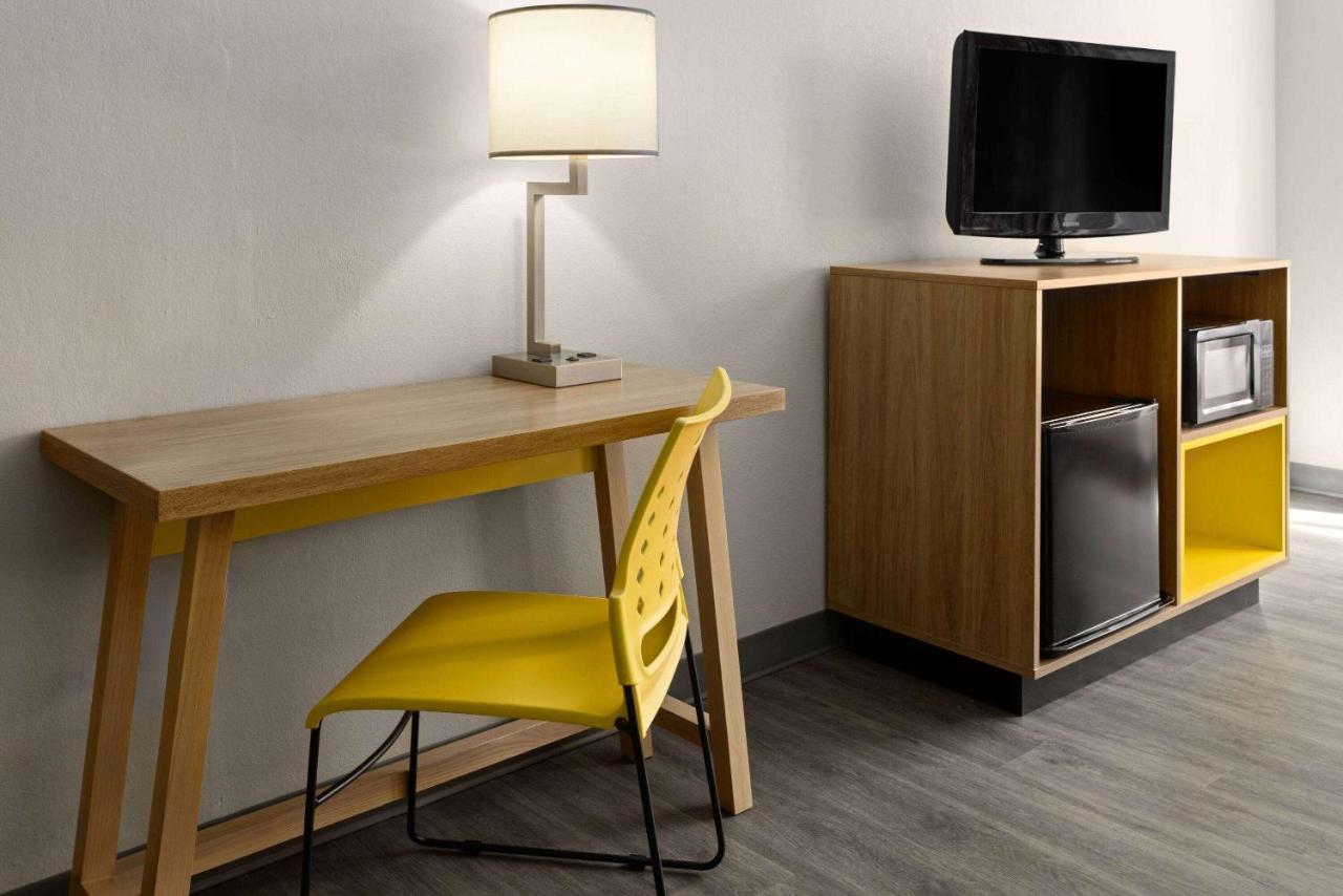 1 King Bed, Mobility Accessible Suite, Roll-In Shower, Non-Smoking at Days Inn & Suites by Wyndham Albany