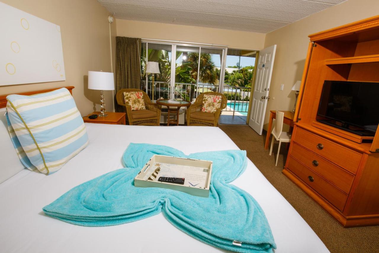 | Naples Garden Inn