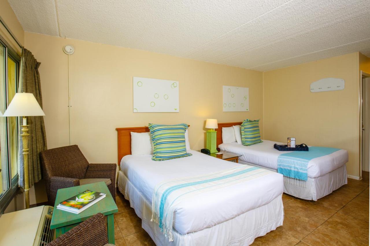 Deluxe Double Room at Naples Garden Inn