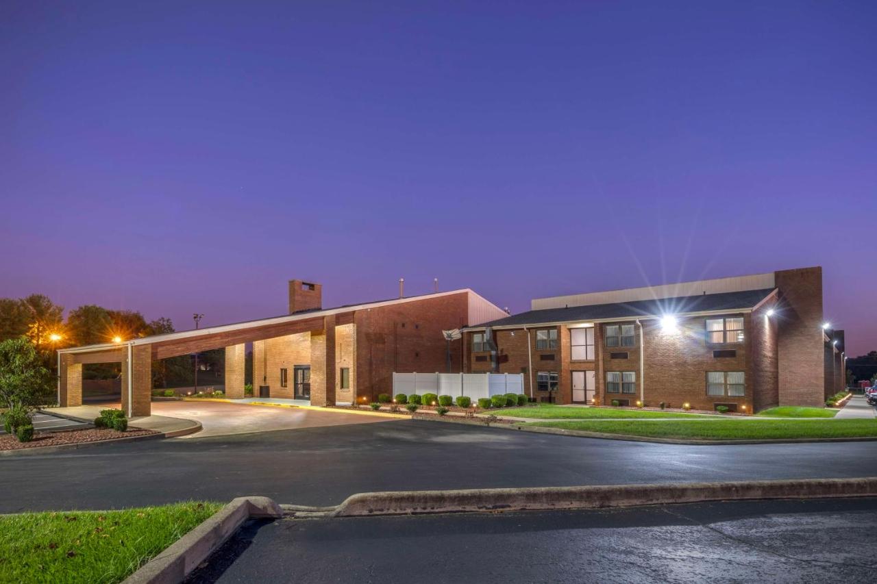 | Best Western Campbellsville Inn