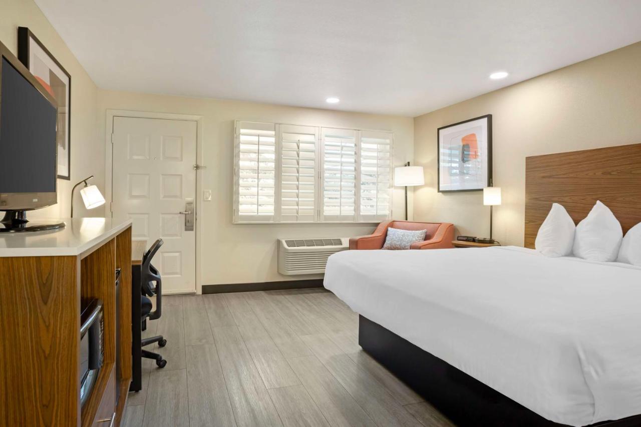 Best Western Shadow Inn