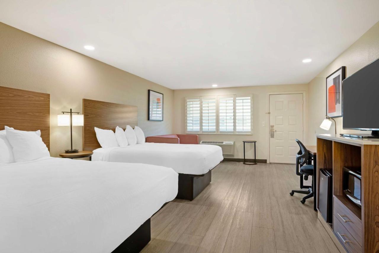 Best Western Shadow Inn
