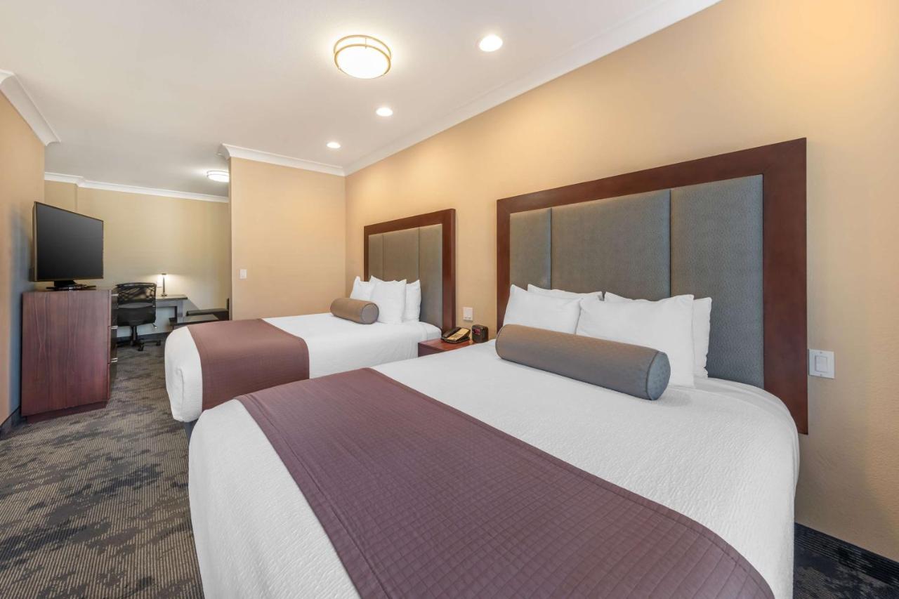 Queen Suite with Two Queen Beds at Best Western Plus Avita Suites