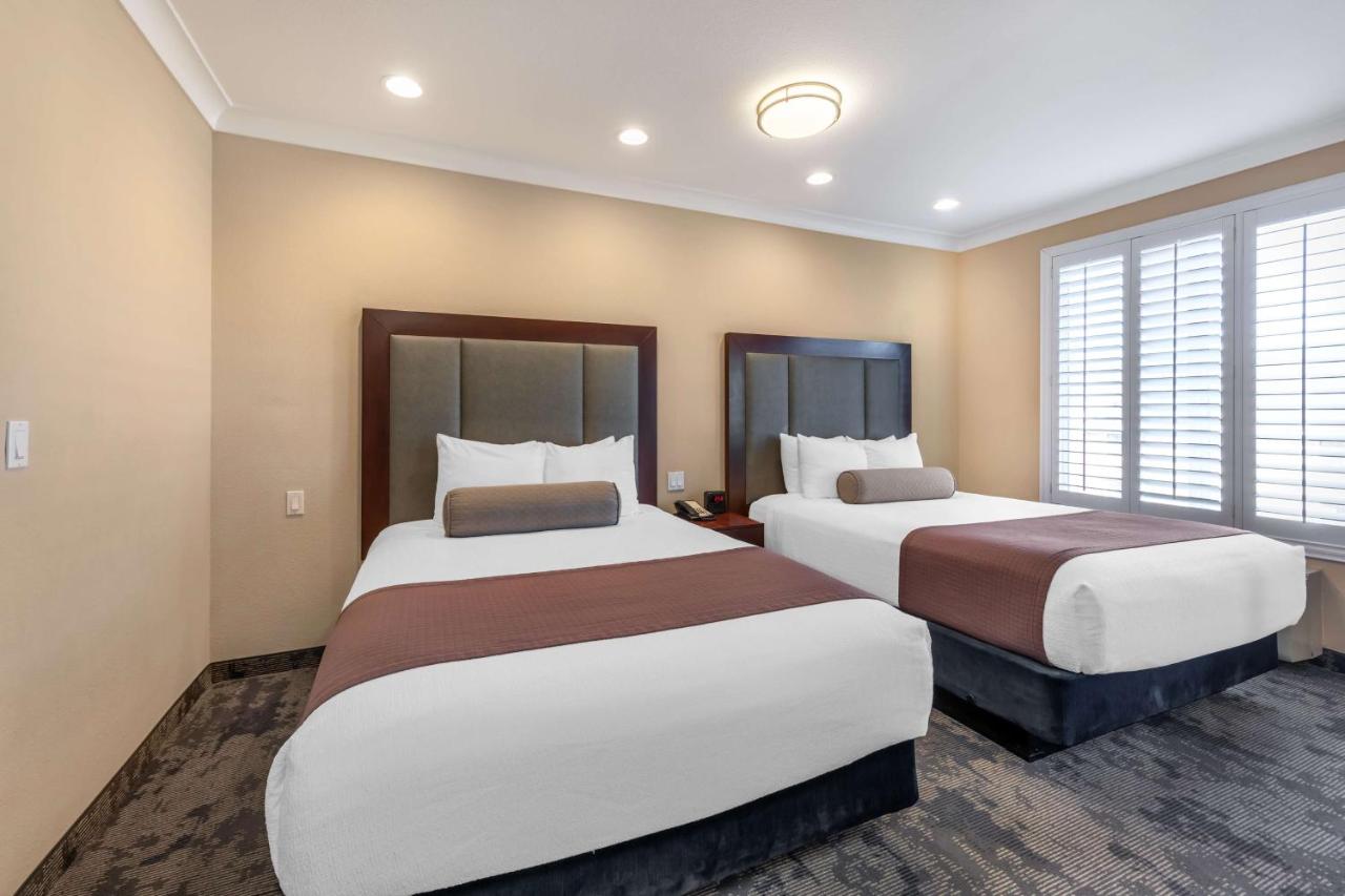 Queen Suite with Two Queen Beds at Best Western Plus Avita Suites