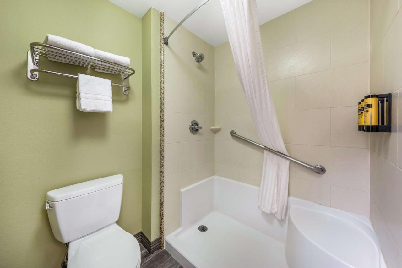 | Best Western Plus Avita Suites
