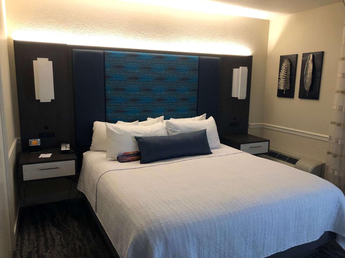  | Best Western Plus Novato Oaks Inn