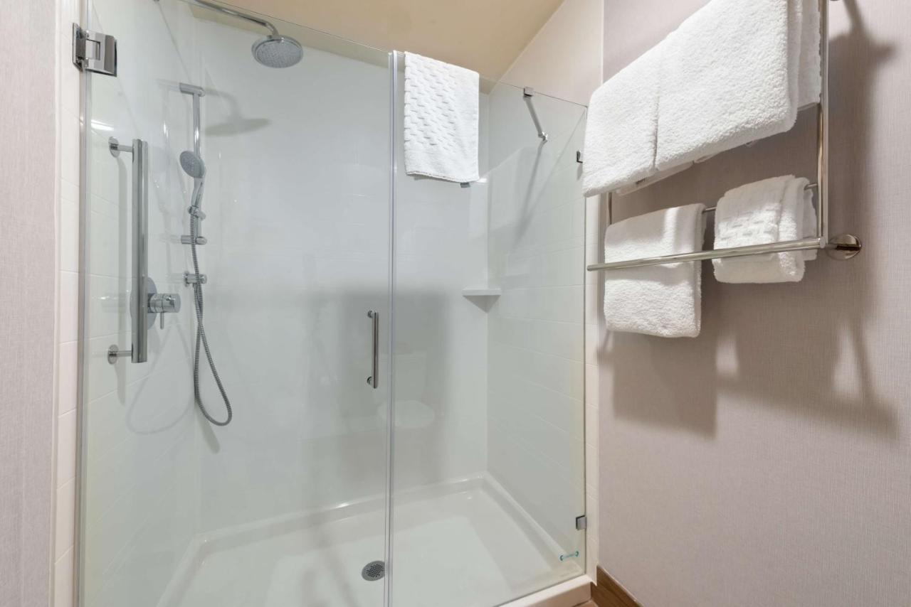 | Best Western Plus Novato Oaks Inn