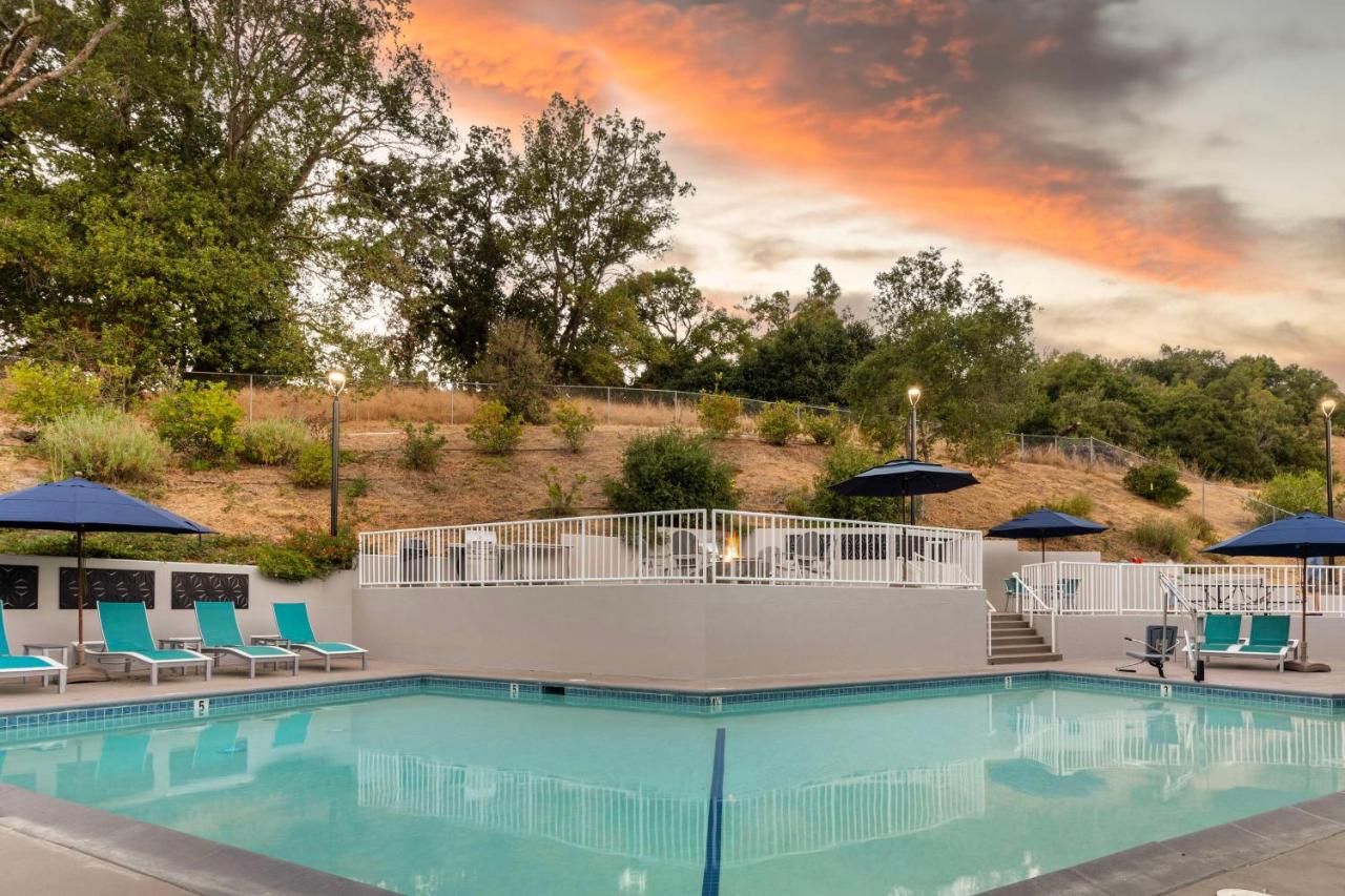 | Best Western Plus Novato Oaks Inn
