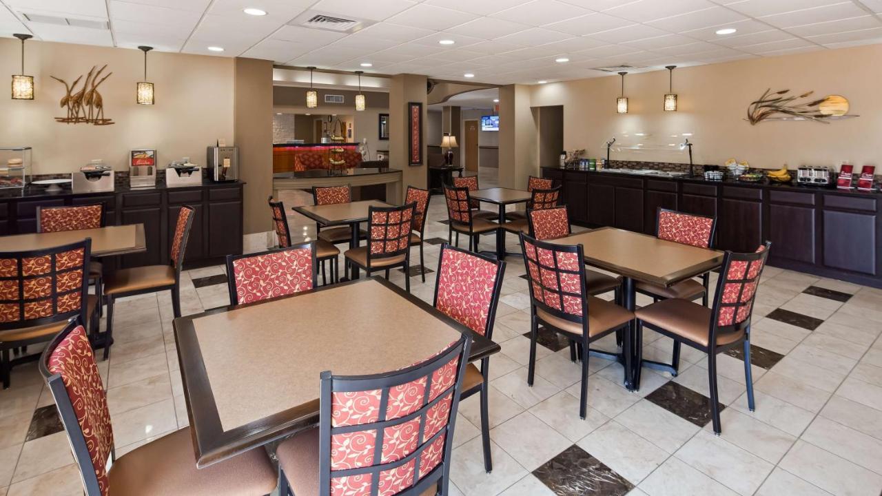 | Best Western Plus Ambassador Suites Venice