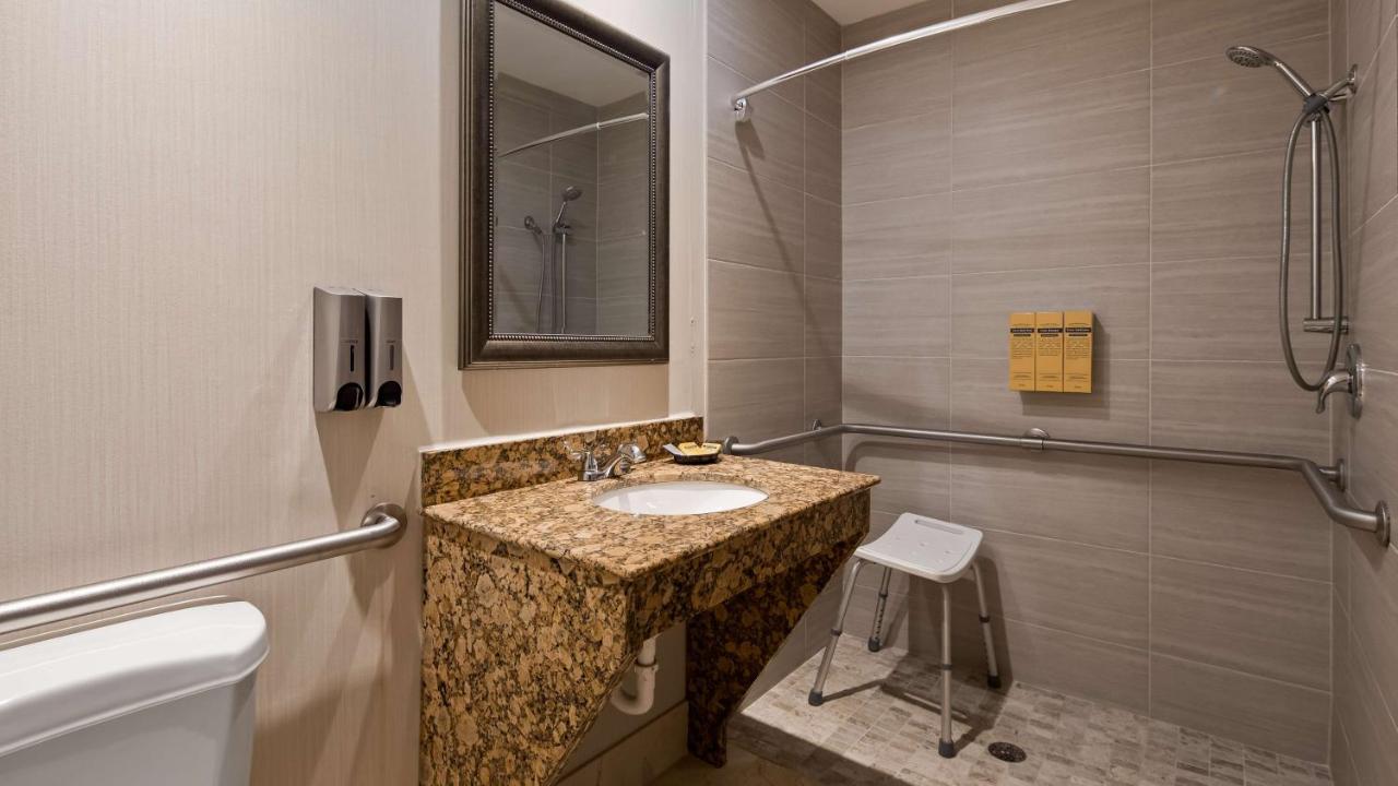 | Best Western Plus Ambassador Suites Venice