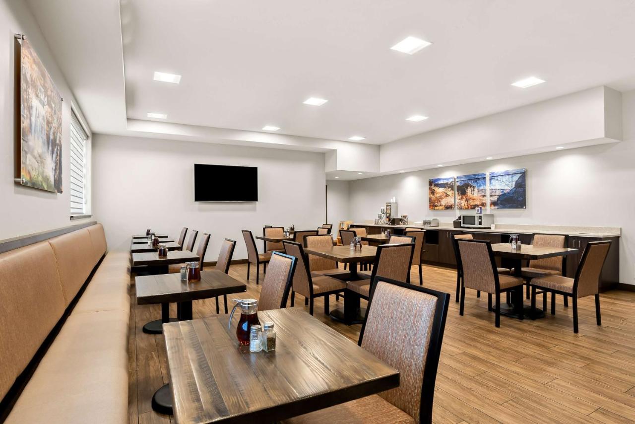 | Best Western Sawtooth Inn & Suites