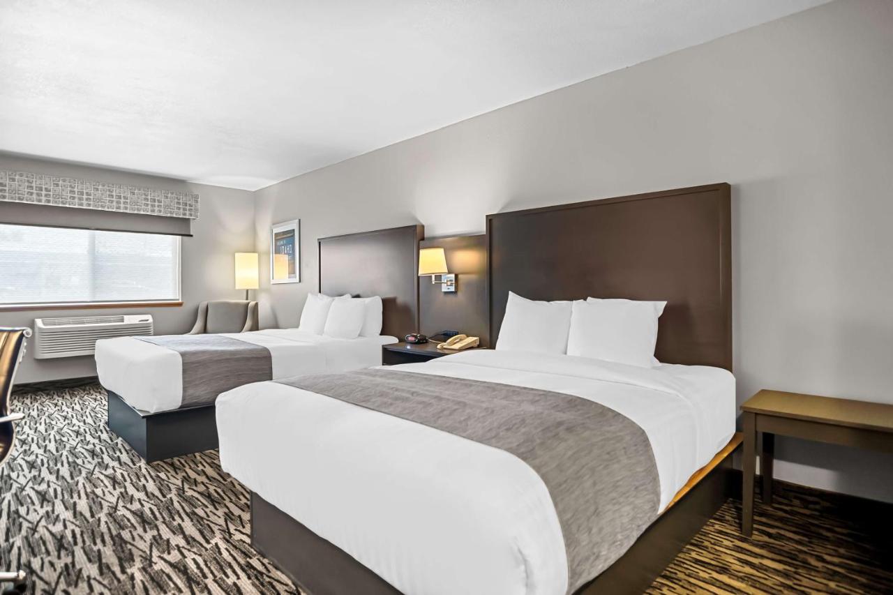 | Best Western Sawtooth Inn & Suites