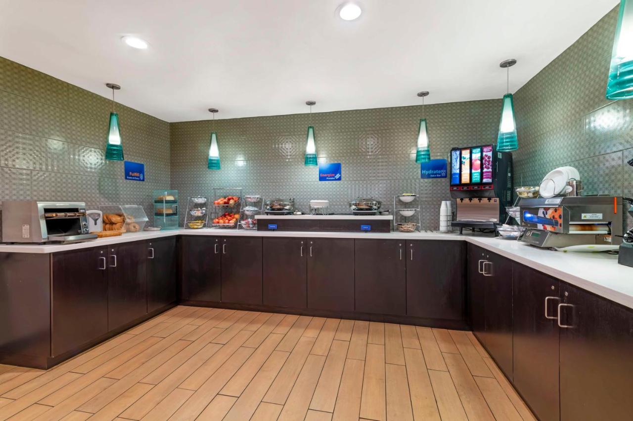 | Best Western York Inn