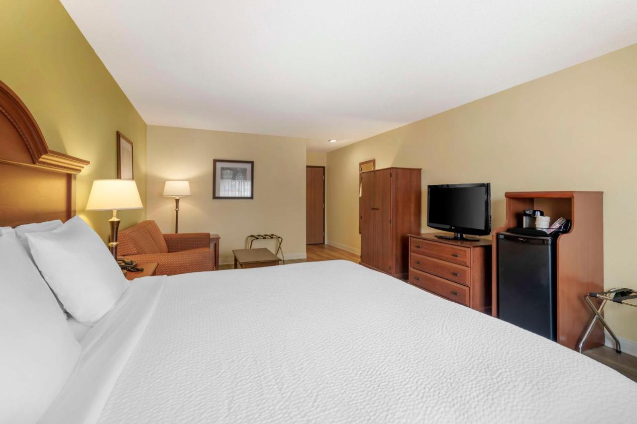 | Best Western York Inn