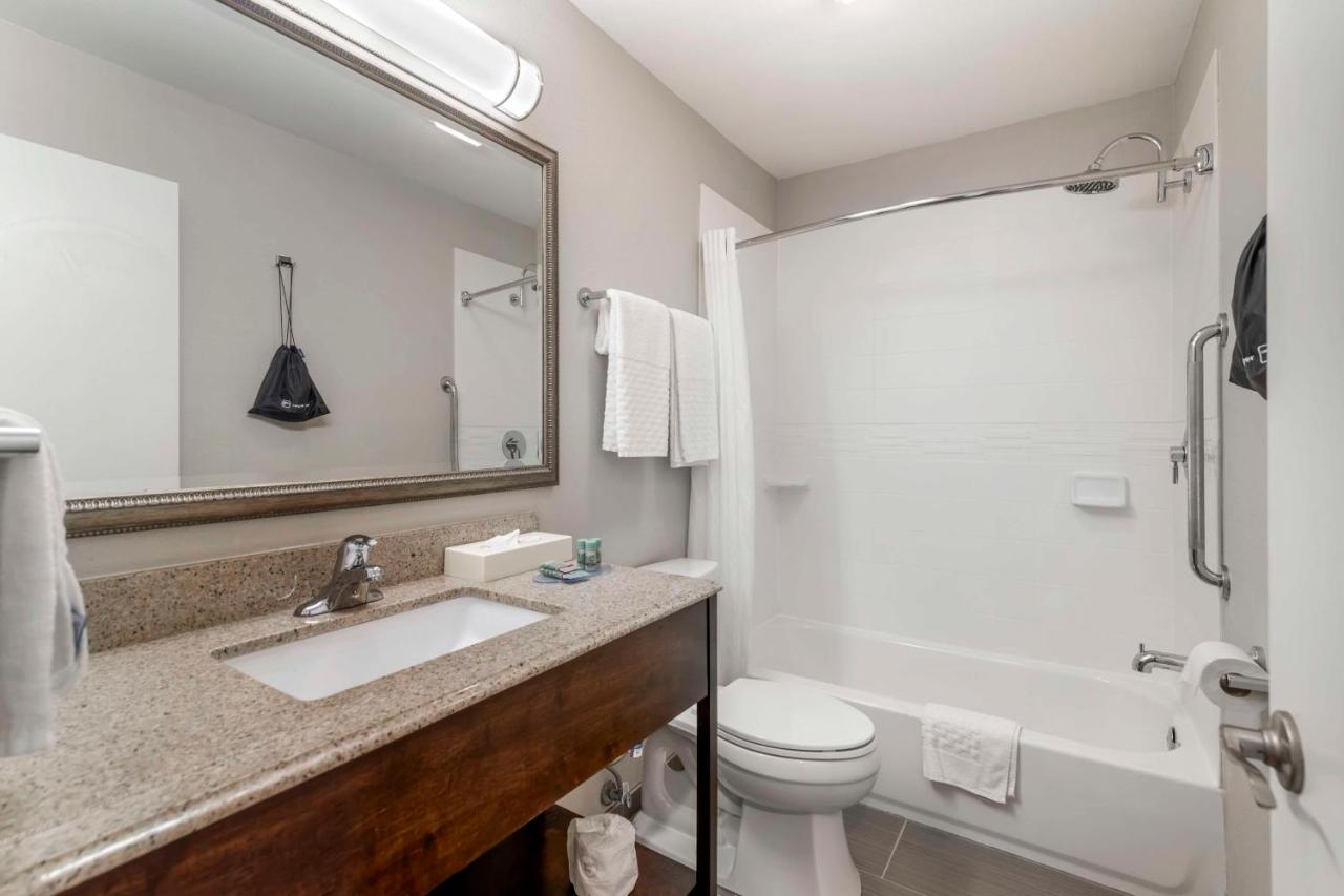 | Best Western York Inn
